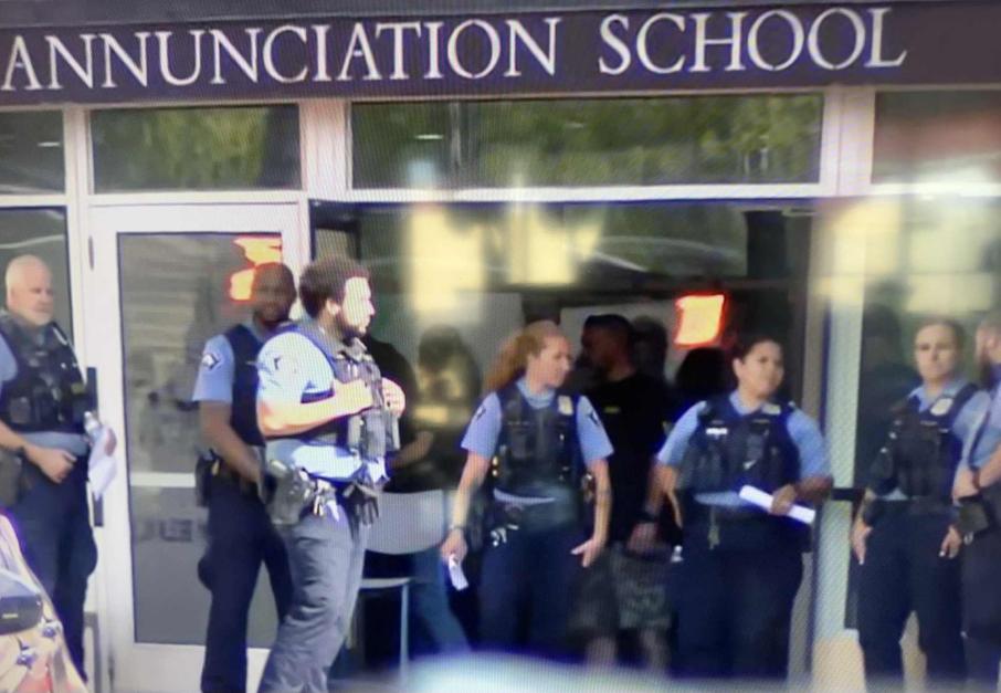 मिनियापोलिस स्कुल गोलीकाण्ड: २ विद्यार्थीको मृत्यु, करिब २० घाइते; आक्रमणकारी पनि मृत